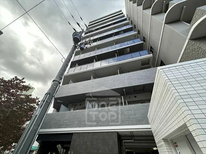 ファーストフィオーレ吹田レガーメ【3階】の外観