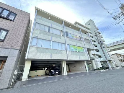 えんだら百歩【6階】の外観