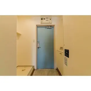 シーズンコート塩釜駅前【4階】の玄関