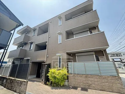 エトワールウエストの画像