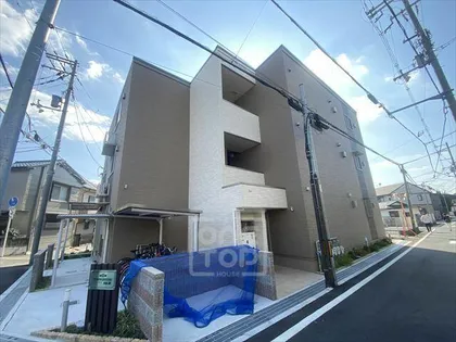 タウンハウスKK IIIの画像