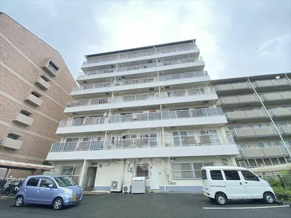 ヴィラローザ奥谷の画像