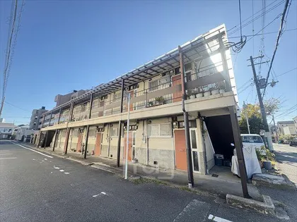 青葉荘【1階】の外観