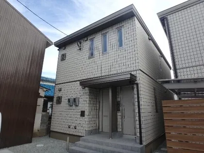 大阪府池田市井口堂1丁目【アパート】の外観