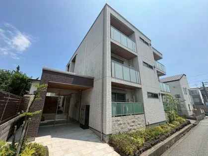 Ys COURT【3階】の外観