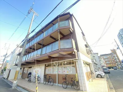 ドゥエルやまの画像