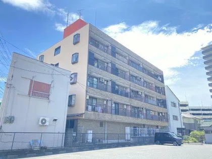 昌和鳳【4階】の外観