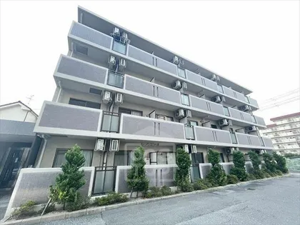 ヴィユーフルーヴ2【3階】の外観