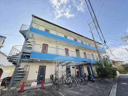 ブルーハイツNIWA【3階】の外観