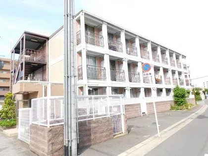 ヴィラサンク【1階】の外観