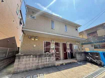 セレナ中条の画像