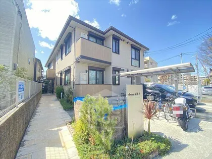 アベニュー南茨木【2階】の外観