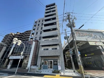 ONLYONE布施の画像