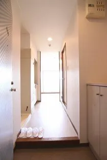 ウエストハウス in LANI【6階】の玄関