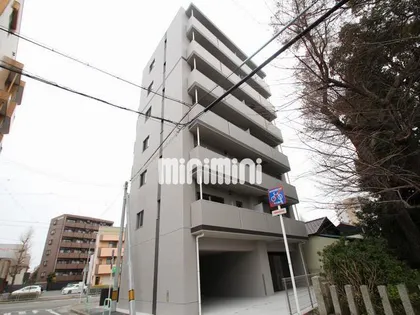 ロイヤル山王【3階】の外観