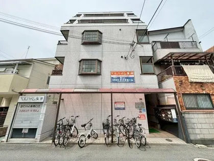 ベルハイム友井【3階】の外観