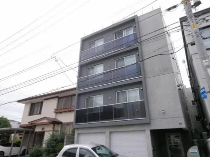 LA LIBERTE'の画像