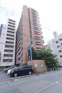 クレタ県庁前【2階】の外観