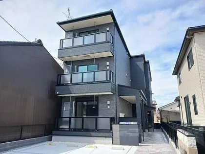 リルーム伏見【3階】の外観