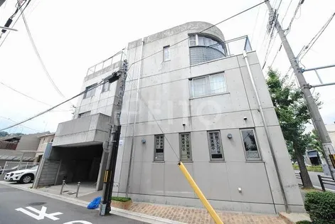 ラルブル北白川【2階】の外観