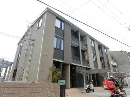 アヴニールの画像