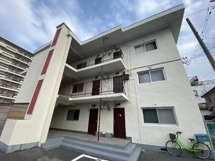 グレースマンション【1階】の外観