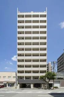 サヴォイソリディティ【6階】の外観