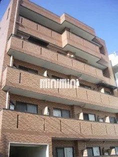 グラン・シャリオ日比野【1階】の外観