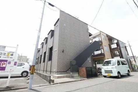 ブランノワール本陣N棟【1階】の外観