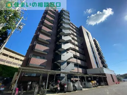 愛知県岡崎市真福寺町字中ノ坂【マンション】の外観