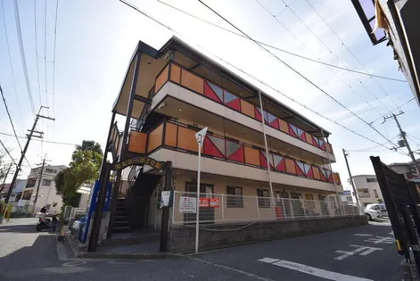 楽友コーポ1号館の画像