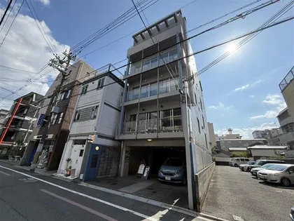 西本ビルの画像