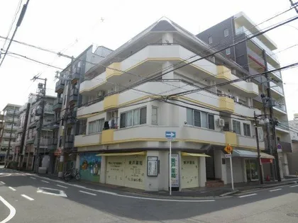 コーポモントレーの画像