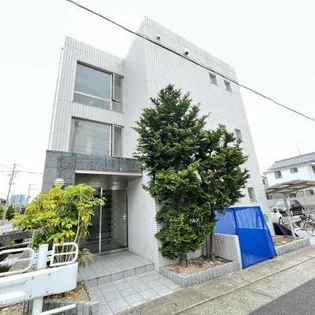 ロイヤル穂波【2階】の外観