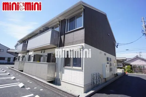 ヴィラ・ロワイヤル 七番館【1階】の外観