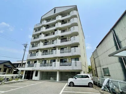 スクエアメゾン阪南【5階】の外観