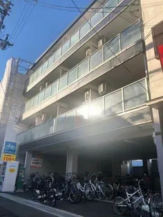 KandM【1階】の外観