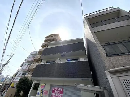 ラフィーネ十三の画像