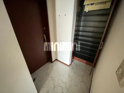 ロイヤルオーク栄セントラルプラザ【6階】の玄関