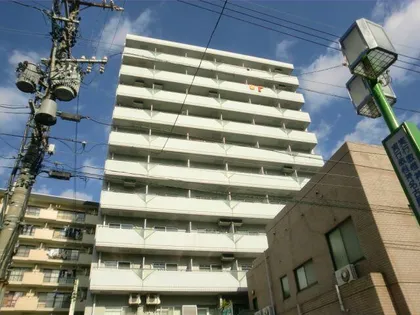 ラ・メゾン翠山【8階】の外観