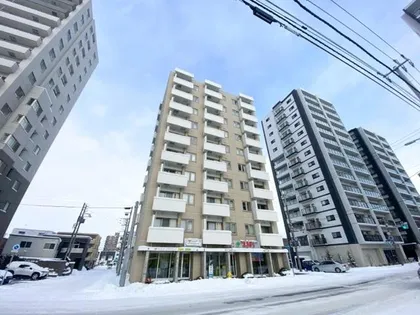 オーチャードホームズ平岸の画像