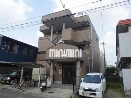 プリミエール若草【1階】の外観