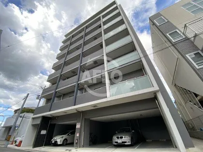 ラルーチェ北梅田【5階】の外観