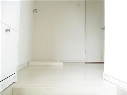 MIA CASA【2階】の玄関