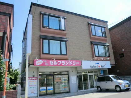 サンピア福住2ー3の画像