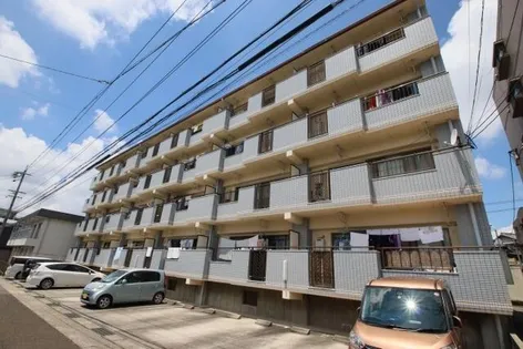 サンメゾン勢子坊【106号室】の外観