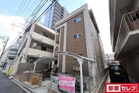 ウエストウイングⅡ【202号室】の外観