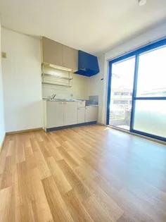 メゾン舞子3番館【1階】の居間