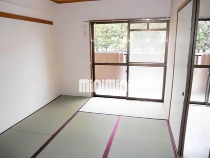 アムールハイツ【3階】の居間