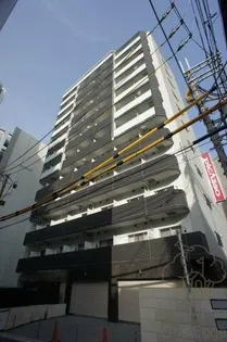 W.O.B.UMEDA【8階】の外観